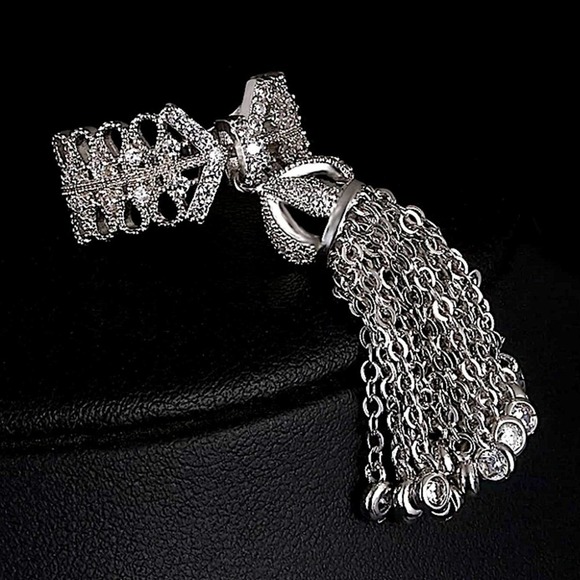 NEW WHITE GOLD PLATED CROWN TASSEL ADJUSTABLE RESIZABLE STATEMENT RING - Picture 1 of 11